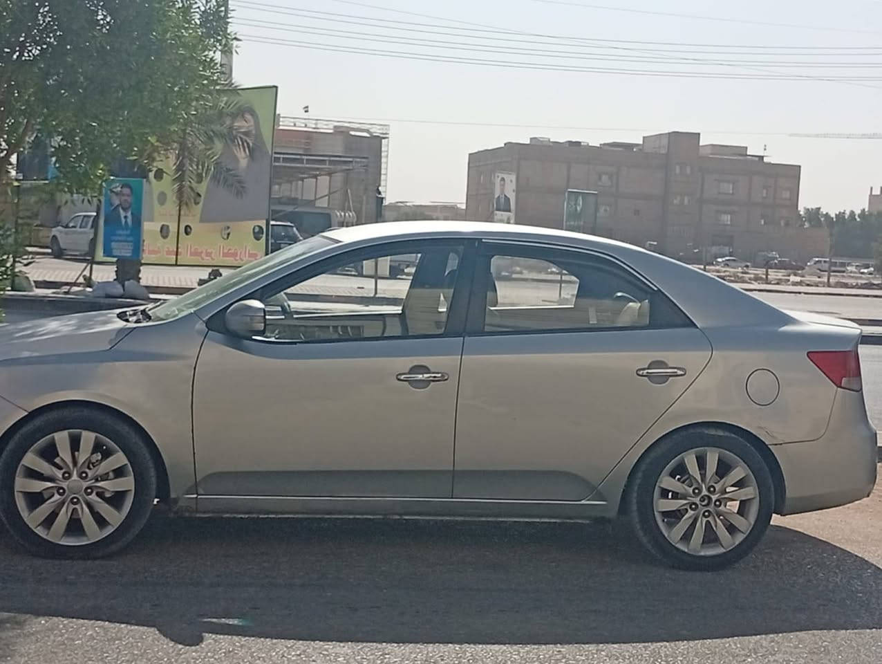 بسم الله سيراتو ادوات خليجي البيع مواصفات بصمه تشغيل بصمه بيبان تحكمات استيرن جهتين كشنات تبريد تدفئ استيرن هيتر ابلوتوث ويل كب تخم تاير اشاير مري  محرك 1600 دوش مري شفط جاهزه وكامله سياره مكان نجف سعر 43وبيها مجال ***********
