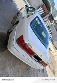 كراون • مكينة ديفور • خلفية حدادية