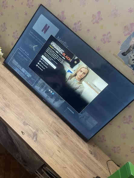 ابلازمه للبيع إنترنيت قياس 42 للتواصل واتساب ***********
