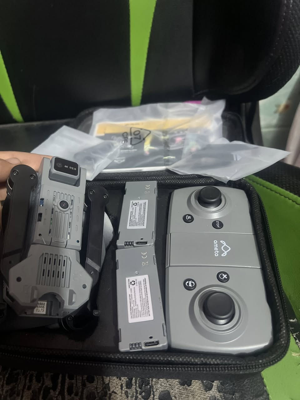 درون بل لوك قيم بما يرظي الله وبلعافيه
***********
