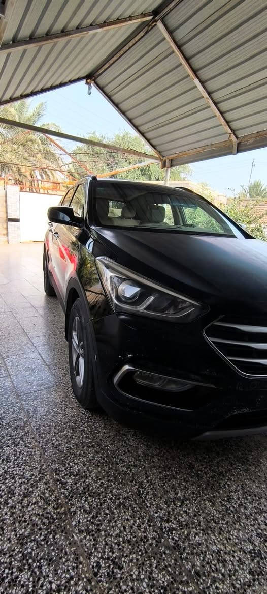 سنتافي موديل 2017 4 سلندر وارد امريكي الضرر البنيد تبديل فقط وصور الحادث مرفقه مع الصور الضربة بسيطة رقم ذي قار السيارة بأسمي 5 راكب
كفالة باقي الاجزاء مكينة كير شرط ماشية 71 ميل السيارة جديدة على وضع الشركة السعر 150 وبي مجال قليل جدا الاستفسار ***********
