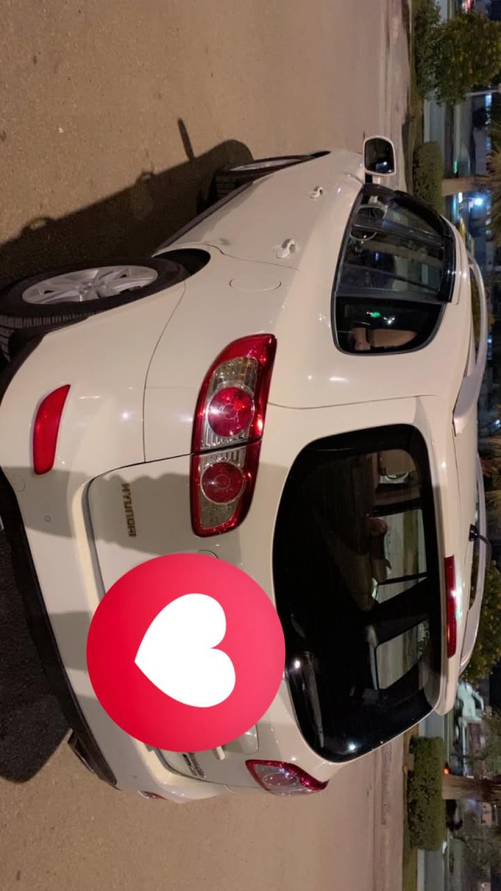 اقرا المنشور كامل وبعدين علق
سلام عليكم 

سنتافي للبيع 

الموديل:2011

عداد المسافة:149 الف

المواصفات ✅

1:سلايد 

2:سبعة راكب

3:كشنات :مخمل ومغلفه جلد

4:بصمة

5: مقعد السائق كهرب

6: ويل كب

7:تبريد لمس

8:تبريد تلث قطع

9:مري كهرب شفط

10: إشائر بالمري

السيارة مكفولة من اي ملاحظة فقط بارد

 السيارة بإسمي ثاني يوم تحويل

هذي اعلى مواصفات بالسنتافي

السعر:160 وبيها مجال بسيط

للأستفسار: ***********
