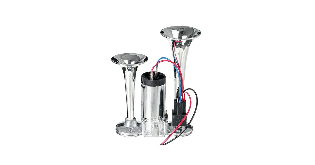 هورن مال تريلات صوت جدا عالي السعر 20 الف القطعة متوفر قطعتين 
بوق هوائي (زمور) مزدوج للسيارات والمركبات.
نوع المنتج: بوق هوائي مزدوج مع ضاغط (كومبريسور). 
قوة الصوت: يصل مستوى الصوت إلى 600 ديسيبل، وهو صوت عالٍ جداً. 
التوافق: يعمل بجهد 12 فولت، وهو مناسب للسيارات، الشاحنات، القوارب، والقطارات. 
المميزات: يأتي مع ضاغط هواء مدمج، وهو مصنوع من مواد مطلية بالكروم لضمان المتانة.


**إذا كنت صاحب هذا الإعلان وتريد حذفه لأي سبب، رجاءا أرسل رسالة إلى الدعم الفني**