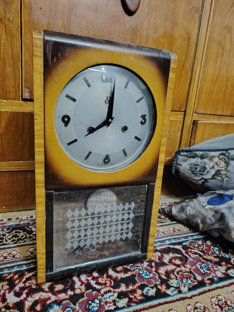 ساعة جدارية قديمة تكويك كل ١٥ يوم
السعر ٥٠


**إذا كنت صاحب هذا الإعلان وتريد حذفه لأي سبب، رجاءا أرسل رسالة إلى الدعم الفني**