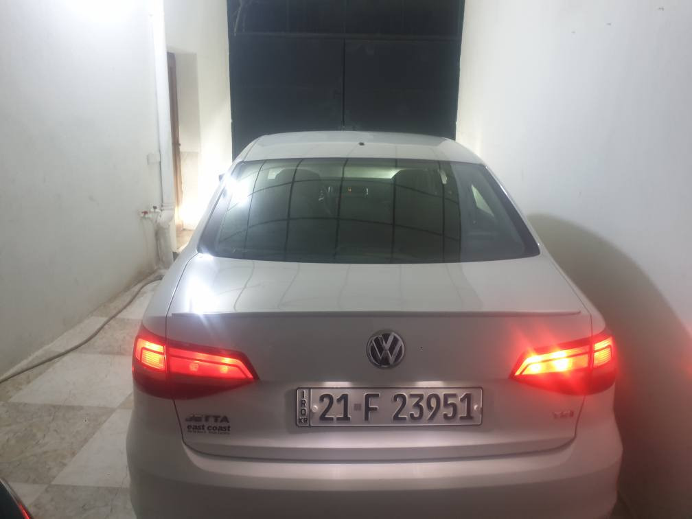 Jetta 2017 14.torbo مواسەفاتی TSIسەیارەکە جوان و خاوێنە دوو پارچەی هەیە ٦٧مایل ڕۆیوە شوێن ڕانیە  ڕەقەم *********** رانية, السليمانية
