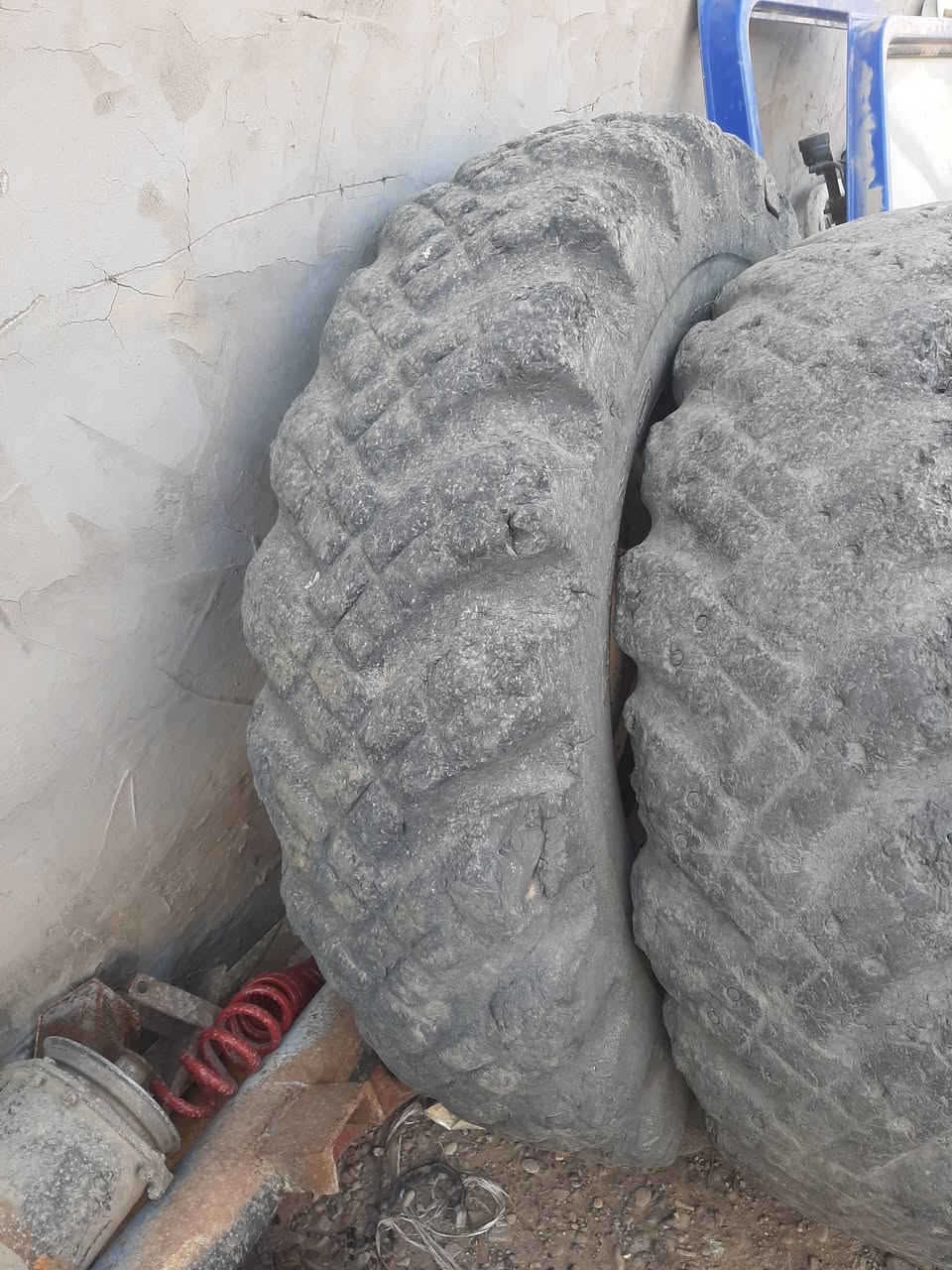 سلام عليكم  3 تايرات ياباني حجم 24 مال كريدر البيع قيم اوخذ المكان بغداد الرصافه الثانيه


**إذا كنت صاحب هذا الإعلان وتريد حذفه لأي سبب، رجاءا أرسل رسالة إلى الدعم الفني**