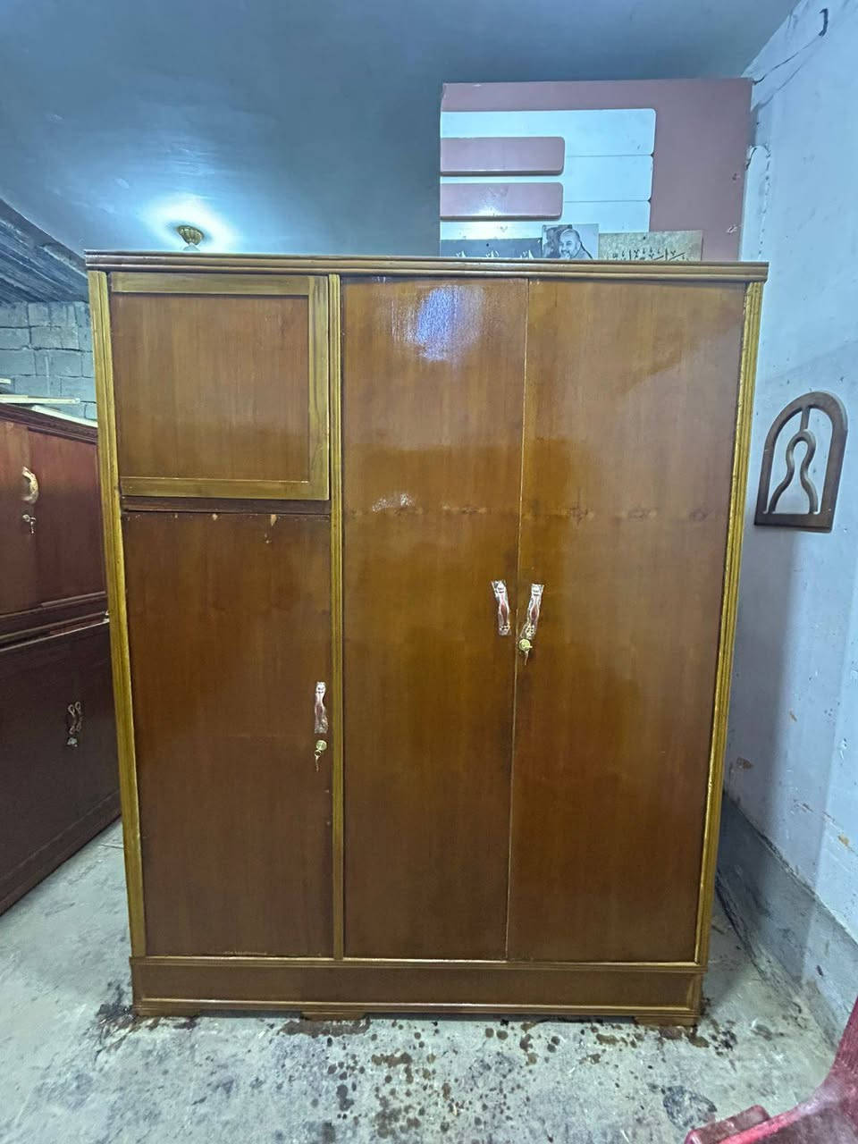 كنتور 3بوب حطاطة السعر 190الف
كنتور 3بوب حطاطة مقطع السعر180الف
كنتور بابين حطاطة السعر 110الف
بوفية متر و30سنتم حطاطةسعر 65الف 
بوفية متر و70سنتم السعر75الف
العنوان التاميم القادسية الاولى شارع المشاتل 
للأستفسار***********
