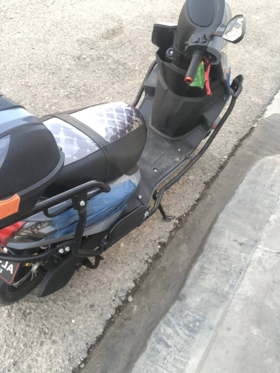 اسلام عليكم موطور شحن مراوس بيراني موديل من 24  او 25 مكاني رمادي خمسه كيلو موطور شحن نضيف حيل مستخدم قليل وتفحصه ع ايدك


**إذا كنت صاحب هذا الإعلان وتريد حذفه لأي سبب، رجاءا أرسل رسالة إلى الدعم الفني**