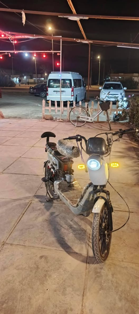 لسلام عليكم باسكل شحن للبيع سعره 200  وبي مجال بابل مشروع الامسيب
***********
