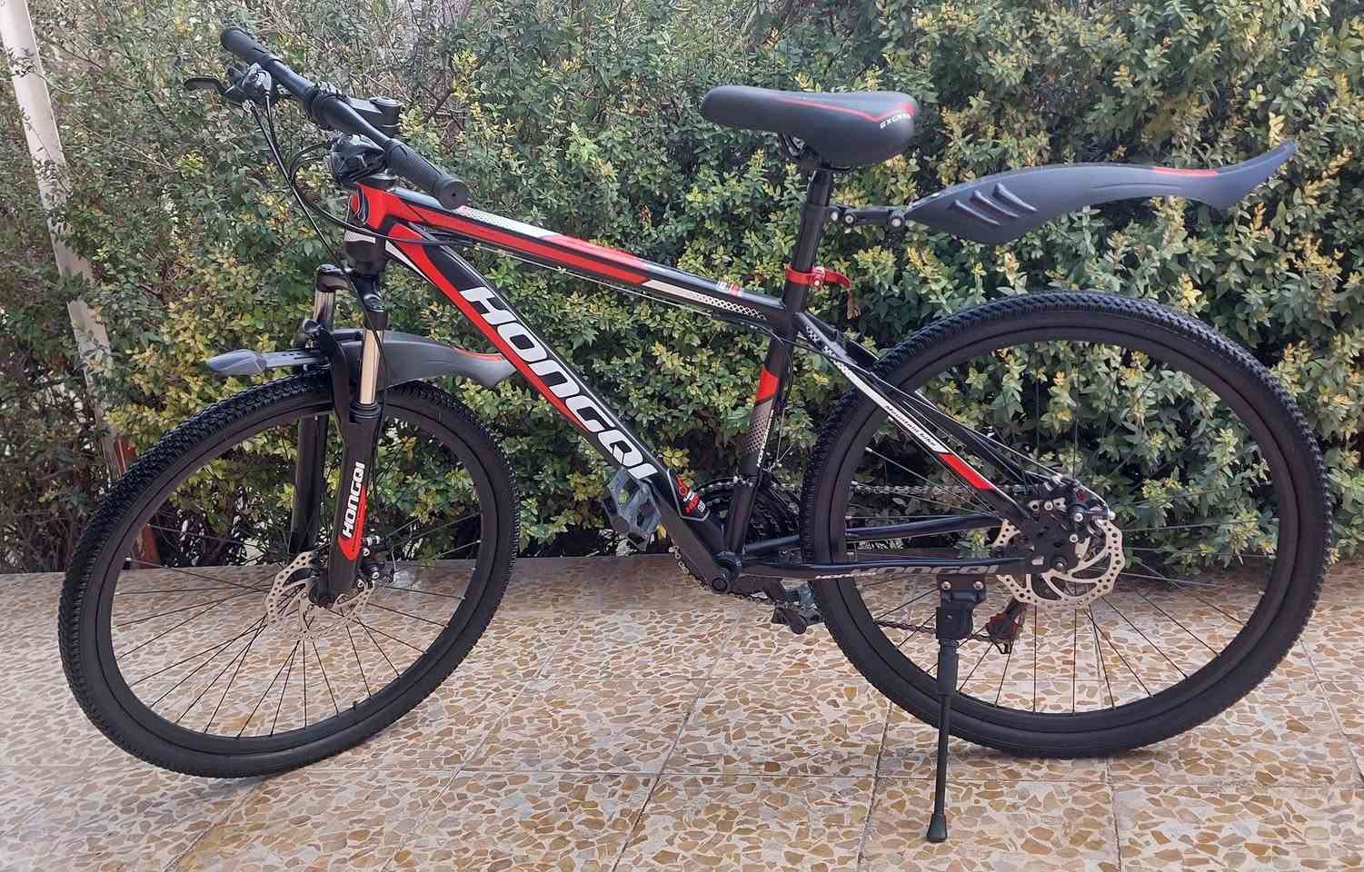 للبيع بايزكل مامستعمل جديد
كيرات  فقاس شغالين 100%
بريكات  شغالين 100%
دبل أمامي شغال 100%
بايزكل حيل حلو ونضيف ما شاء الله 
السعر ( ١٢٥ ) بي مجال 
للتواصل / ***********
