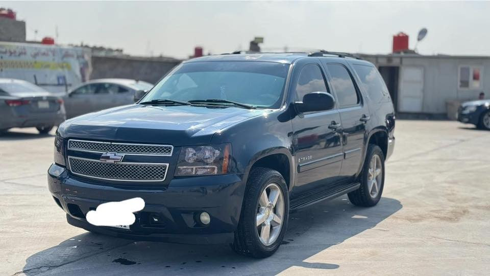 تاهو موديل ٢٠٠٩ ال تي
السيارة جاهزة ما ناقصها برغي 
كير و مكينة مكفولات 
مكفولة من الكص و الانتربول و العشاير و السرقة 
مكان السيارة البصرة 
السعر ٨٥ ورقة و بيها مجال للشراي
ارقام و سنوية بيها 
***********
