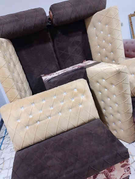 ديوان 7 متر 11نفر شرط النضافة مثل الصور تفصال قفل 200مع توصيل مجاني داخل كركوك ***********
