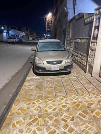 سلام وعليكم للبيع  كيا ريو 2008 حادثها جاملغ  بدون دواخل مكينه معمره ك...
