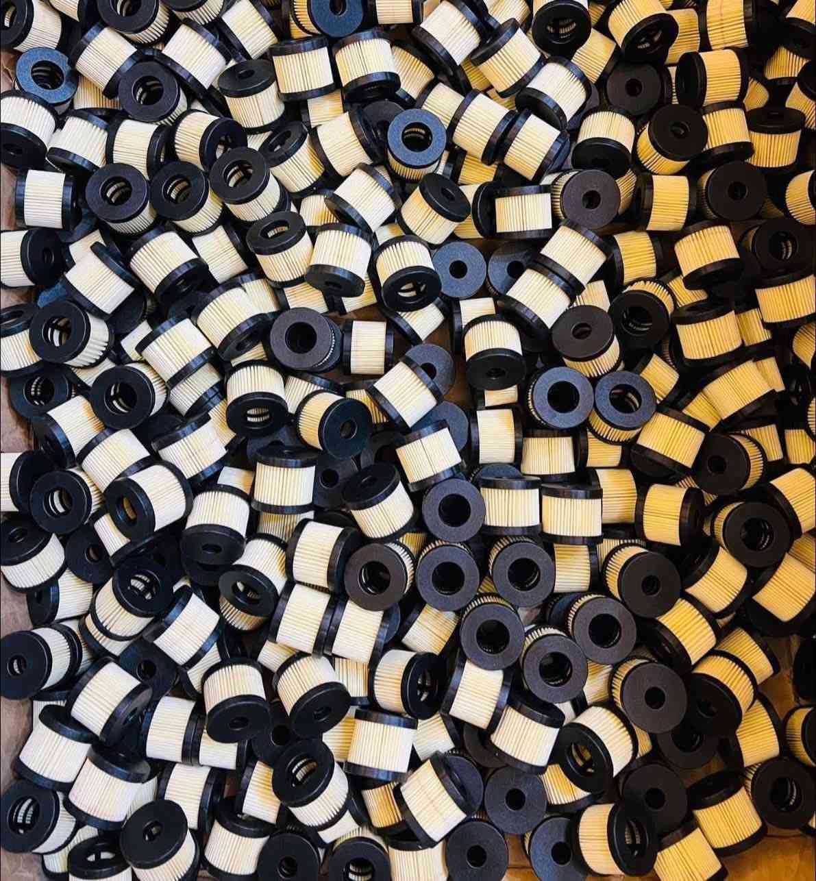 ***********
***********
