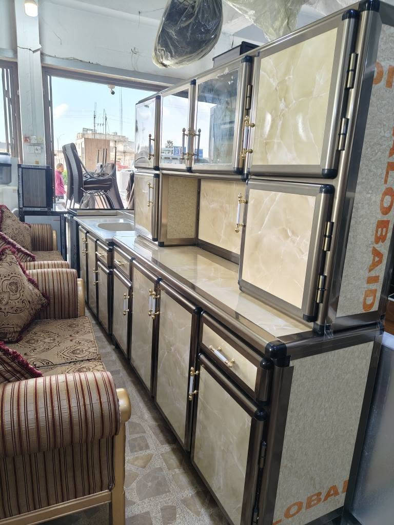 معرض أبو حارث لبيع الأثاث المنزلية الجديد والمستعمل موصل جانب الأيمن بعد جسر الرابع مجاور مؤسسه الشهداء بادارة أبو حارث ***********

