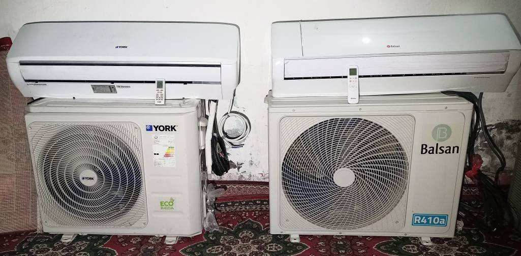 مكاني قضاء الحمزه الشرقي ***********
سبالت طنين عدد 2 بلسان ويورك نضيفات جدا جدا اخو جديد اليورك ب 425 والبالسان ب 475
