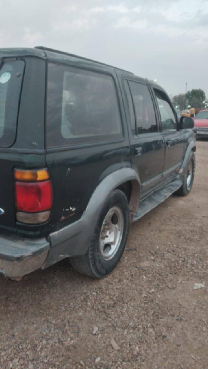 فورد اكسبلور موديل 1995  محرك 6 سلندر كير تعليق بي نقص بل كهربائيات شعندك مراوس نزل ***********
