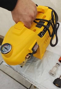 غسالة • كامله ملحقاتها • توصيل مجاني