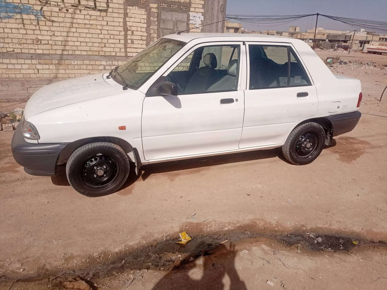 سايبه مديل 25مكفوله كفاله عامه ماشيه 37الف السعر 78وبيه مجال قليل الهاتف ***********
