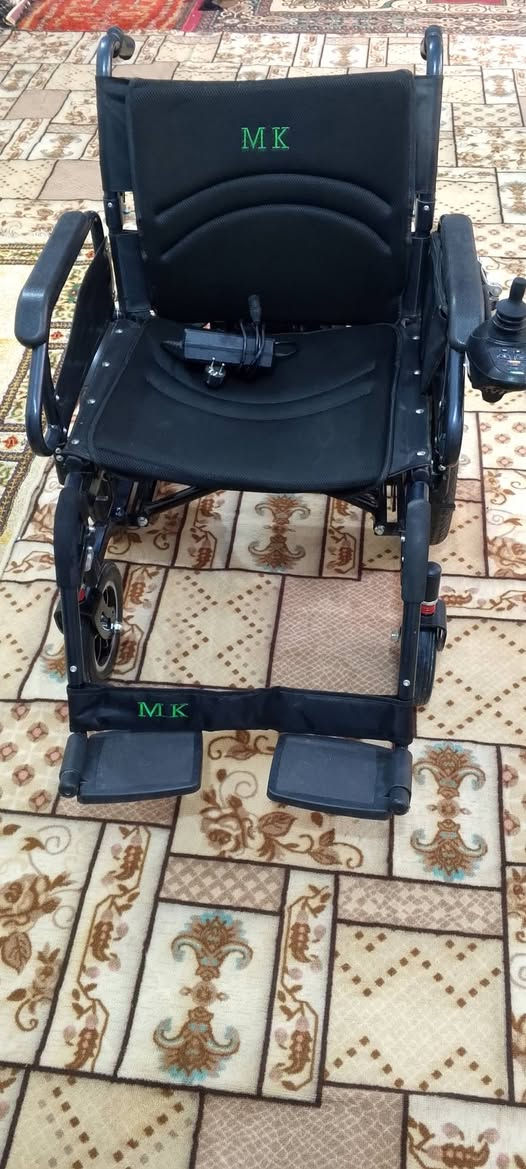 للبيع بل يرضه الله  جبته والحجي مايعرف يسواقه


**إذا كنت صاحب هذا الإعلان وتريد حذفه لأي سبب، رجاءا أرسل رسالة إلى الدعم الفني**