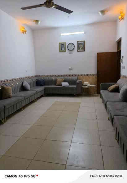 بيع مستعجل تم تنزيل السعر...بيت في كربلاء حي المجتبى مساحة 200م طابقين على ساحة 5 غرف نوم مع جميع الملحقات طابو صرف الحي راقي كافة الخدمات متوفرة السعر 300 مع المجال للاستفسار ***********/***********
