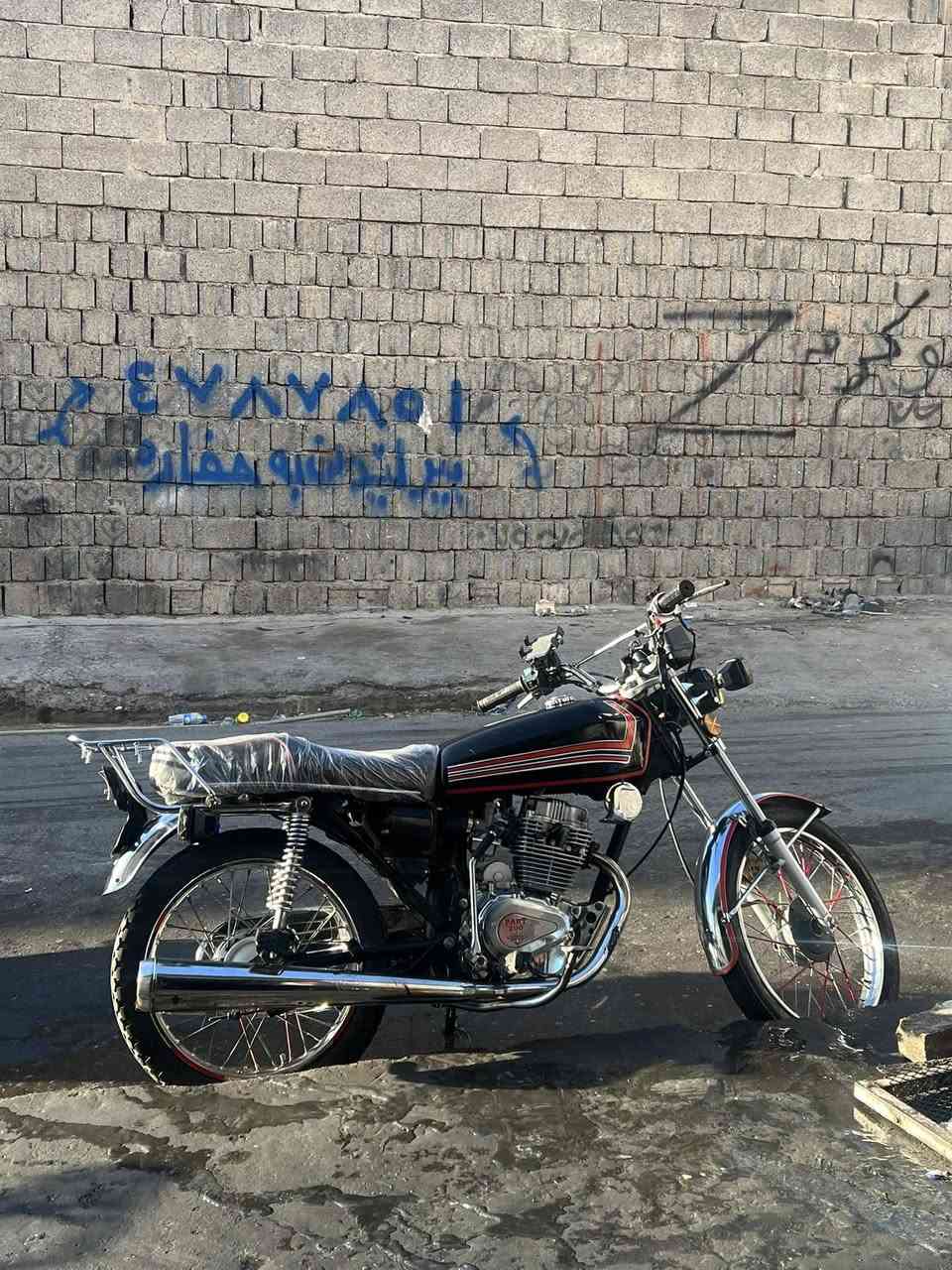 مطور بارت موديل 2020 محرك متل دهب حجم 200
كهرباء كلها شغال سعرو 330 الف 
للتواصل *********** فقط واتساب او اتصال
