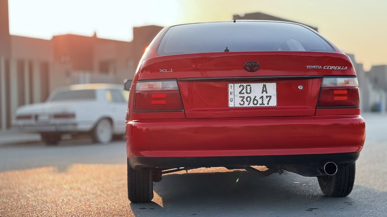 كورلا هاج باك 1994 خليجي كير عادي مكينه كير خير من الله حداديه امام خلف جديده عليها سماعات دمام داخلها جديد بدون شغلات مكسره ولا تلزيك بلادي مكاني بغداد رقم ديالى بأسمي تحويل ثاني يوم الهزة جديده 
رقمي *********** 
السعر 54 وبيها مجال
