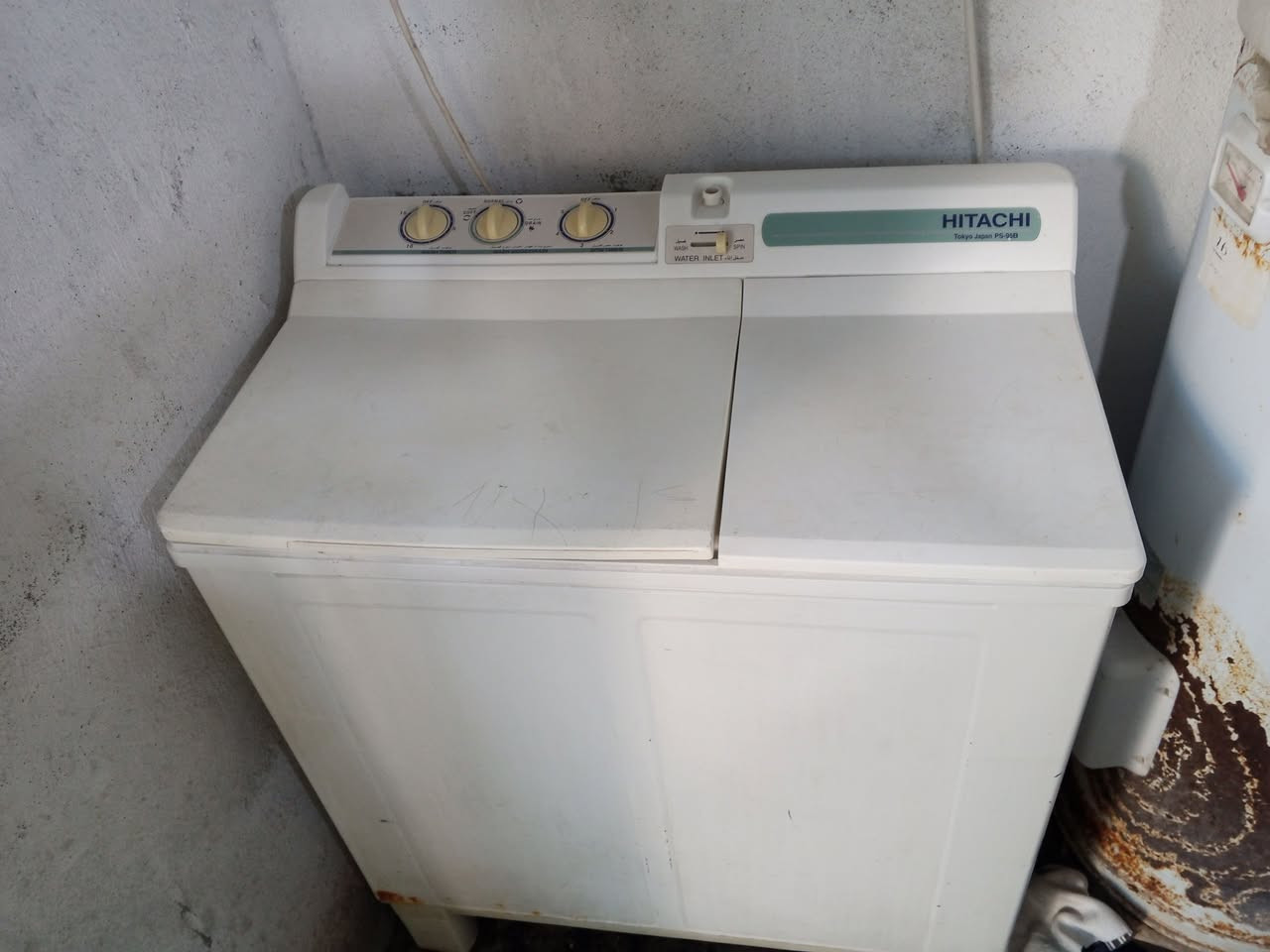 غساله هيتاشي كبيره
شغاله بس شويه صوطها عالي  ابيعها على وضعيتها 
50الف


**إذا كنت صاحب هذا الإعلان وتريد حذفه لأي سبب، رجاءا أرسل رسالة إلى الدعم الفني**