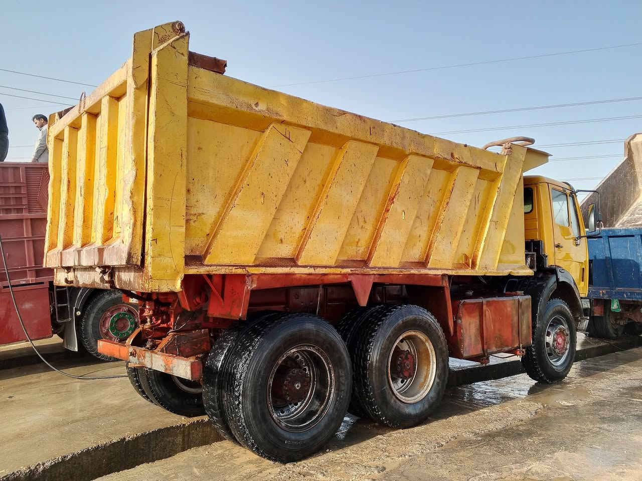 البي موديل 80 مجموعه نص جي اف رباط عدل بوربرن جبير الكير 112برميل والمكينه 25عل شرط الشراي يتصل***********
