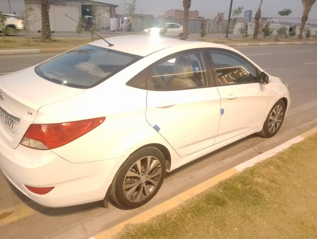 سلام عليكم اكسنت 2015 خليجي فول مواصفات  ماشيه 90 السياره جديده مال بيت مكفوله قطره صبغ مابيهه  السعر 85مجال بسيط  للاستفسار *********** بغداد, العراق
