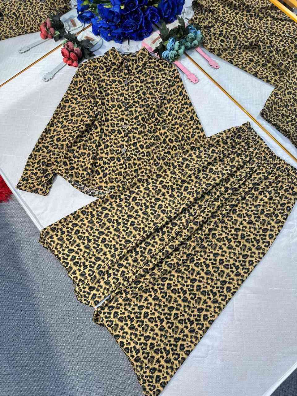 الكولكشن الصيفي  يبداً من هنا 📍

طقم  مليان ستراس حرير  قطعتين خامة ايروبين ناعم 

 
قياس:38-40-42-44-46-

كوالتي عالي الجودة للضمان الفحص بحضور المندوب 

سعر 22 الف 

 توصيل 5لآلآف جميع محافظات العراق 🇮🇶


**إذا كنت صاحب هذا الإعلان وتريد حذفه لأي سبب، رجاءا أرسل رسالة إلى الدعم الفني**