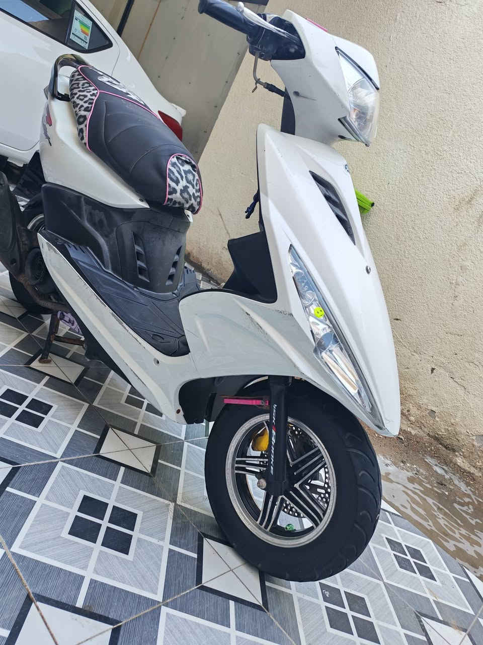 سلام عليكم دراجة ماكس مضلاع دراجة نظيفة أو حلوه مكفولة سعر ٨٥٠ ستفسار ع رقم ***********
