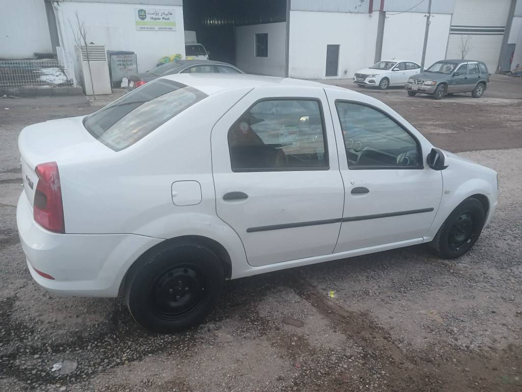 ***********
ڕینۆلۆگان مۆدێل2013

گێرتۆماتیک مە کینە 16تە برید
***********171000هه زار ڕۆشتوە
سە یارە یە کی پاک  ماوە تە وە
سە نە وی مانگی چوار تە واوە بێت
سێ پارچە ی پێوە یە تی و ووردە شوختیشی هه یە السليمانية, العراق
