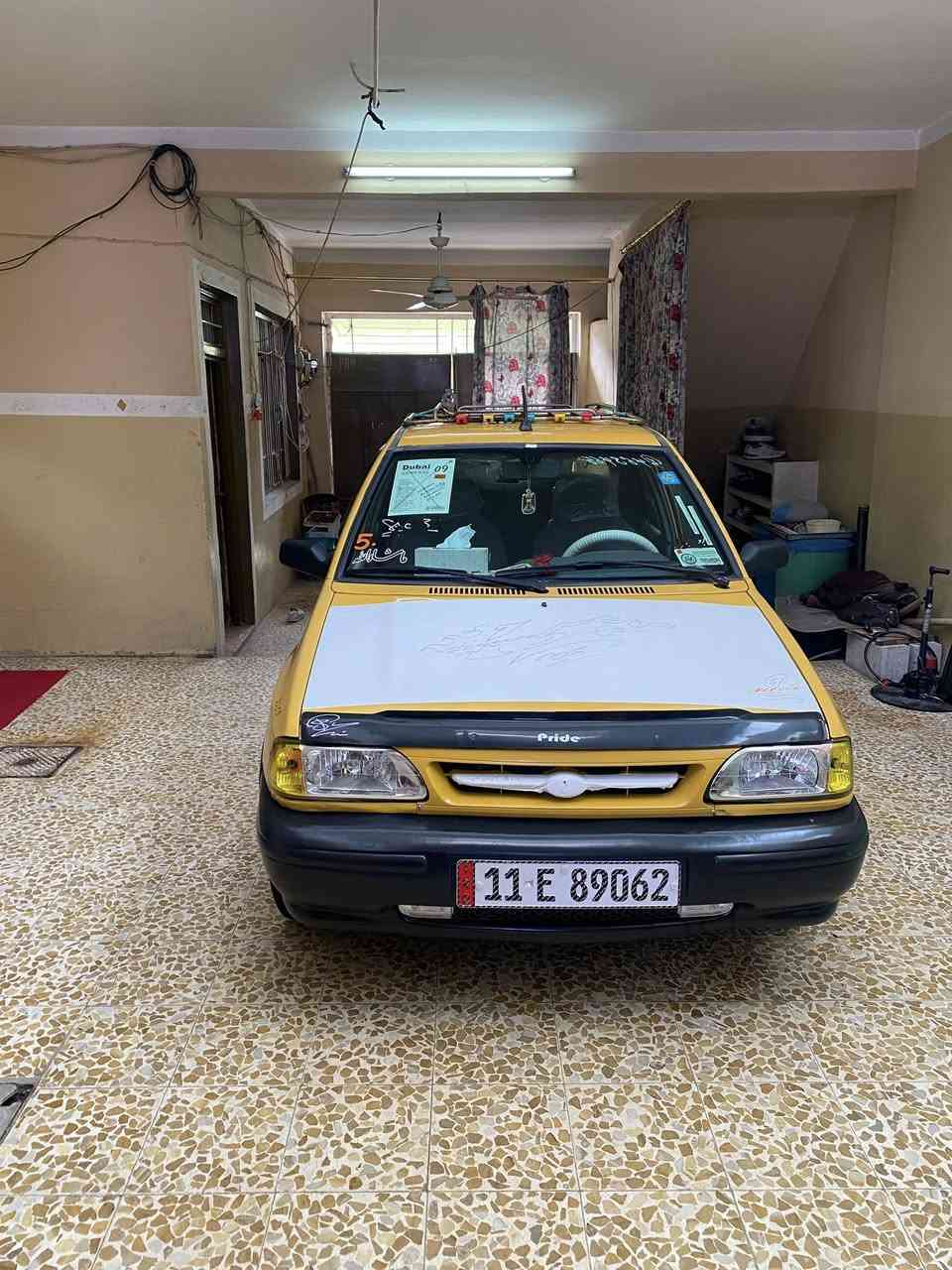 السلام عليكم سيارة سايبه للبيع مجنبزة فول واحد على واحد 😏 موديل (2013) دشبول نفخ ما يعوزها شي كلو شغال رقم جديد سنويه جديده 2026 بأسمي كبل احولك الباقي كدام العين سعر 28 بيها مجال للطيبين مكان موصل ايسر حي صدام 
رقمي ***********
