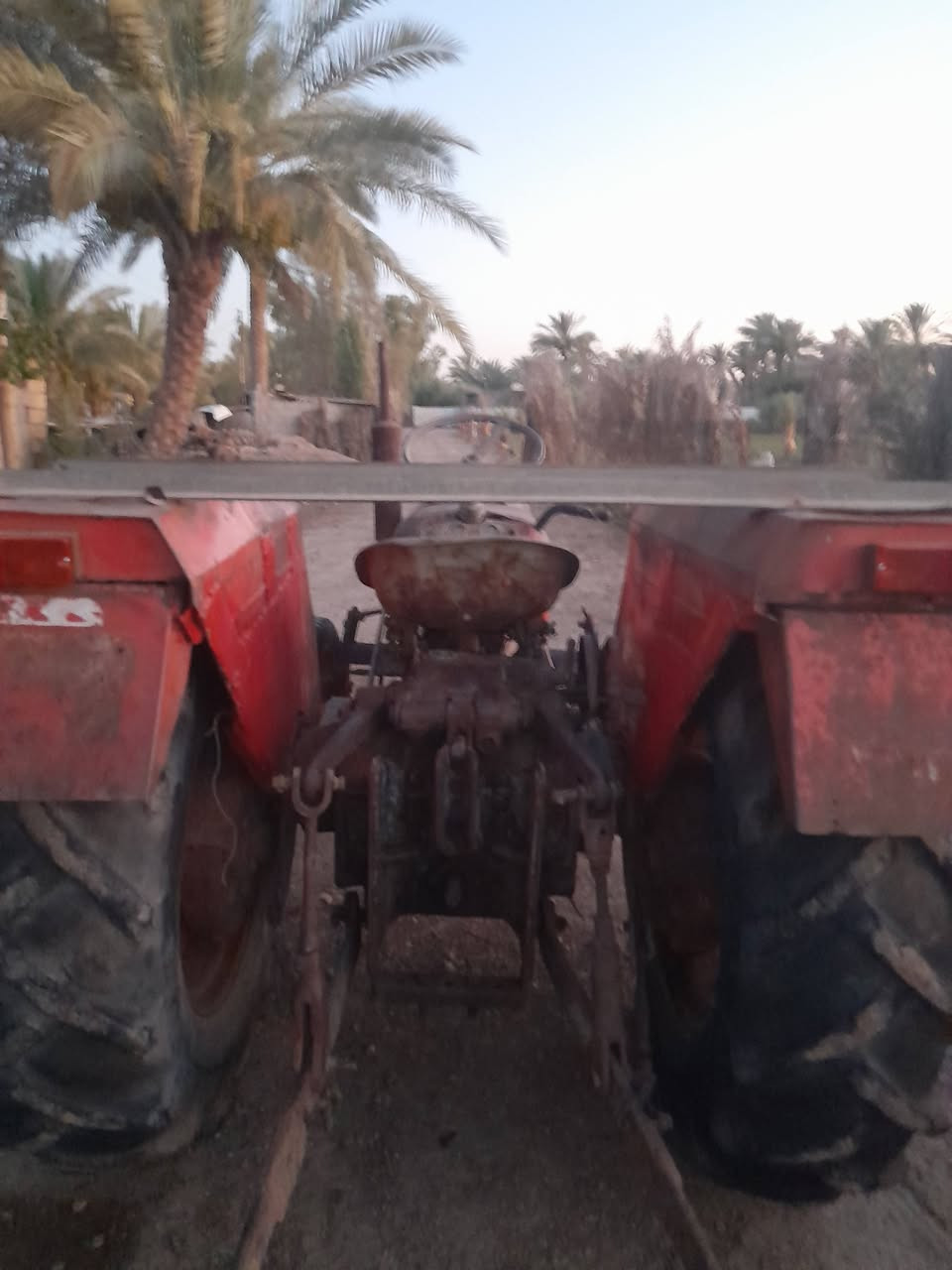 للبيع عنتر موديل ٩٠ كتاب شركه كير محرك جهاز رفع اكسن مكفول العنوان بغداد الطارميه الهاتف ***********كورك ***********
