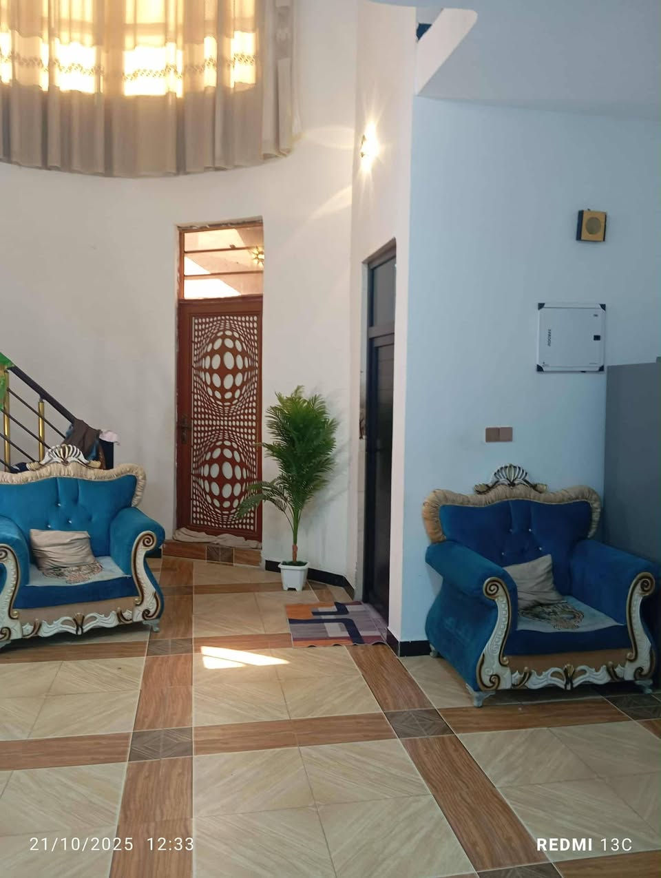 مقابل كراج بغداد بيت ركن 300 م زراعي مشمول بلطابو معامله كامله بلبلديه بئسمي يبعد عن الشارع العام 100متر  سعر 175 قفل يرهم مقدم ولباقي فتره حسب التفاق 
***********
