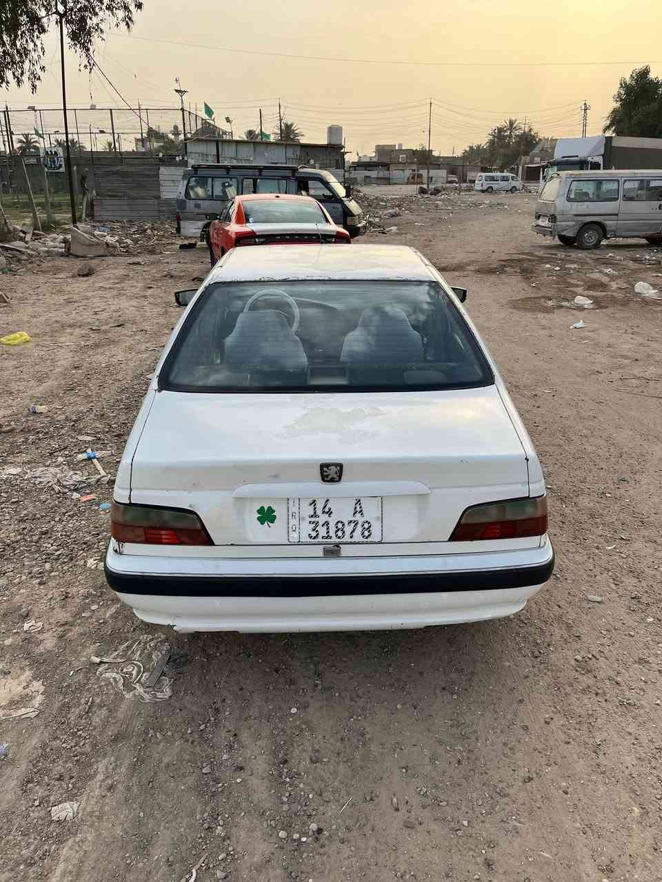 بيجو بارص 2013
رقم نكليزي بصره مشروع وطني 
مكينه 2000 فرنسي وكير خير من الله
لسياره بيها بس هاي لضربه وما مصبوغه 
موضحه بل صوره 
مكان السياره بغداد الزعفرانيه 
لسعر 35


**إذا كنت صاحب هذا الإعلان وتريد حذفه لأي سبب، رجاءا أرسل رسالة إلى الدعم الفني**