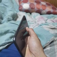 شباب جهاز ايفون  بلس8 ذاكره 256 جهاز السعر 140 وبي مجال مقفول كفاله عا...