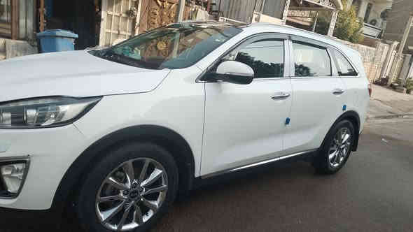 سياره سورنتو موديل ٢٠١٥ شكل الحديث فول مواصفات ماشيه ٩٦ السياره ٣ قطع تبريد اي قطره صبغ ما بيها اي حادث ما بيه مكفوله كفاله عامه فقط يوجد بالمحرك كازكيت والكازكيت البيها لا خابط دهن ولا اكو حماوه فقط ترجيع مي للدبه وللعلم ما مسوي الكازكيت امبقيها على وضع الشركه السعر 220$ للاستفسار متواجد واتساب فيس ***********
