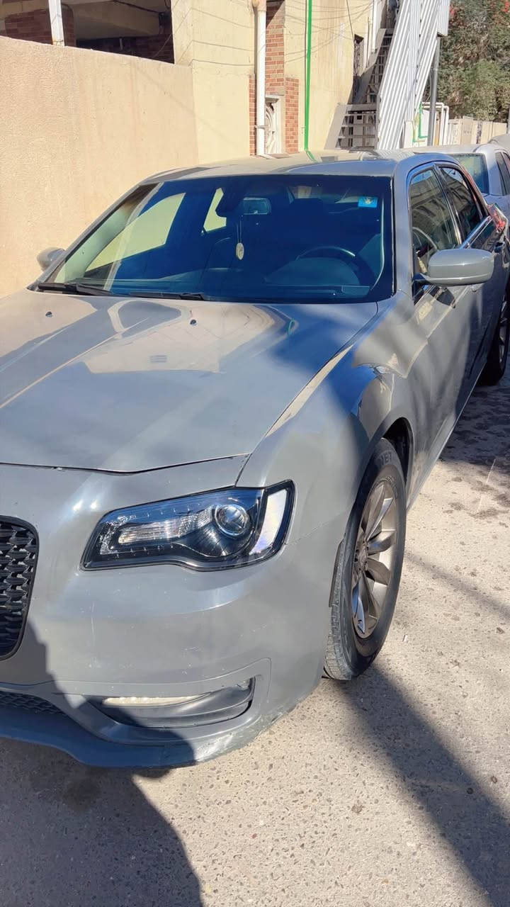 اوباما مديل 17معلايه 20
حادثه 
چاملغ وبنيد 
لون سمنتي اصل 
بصره بسمي 
*********** البصرة, العراق
