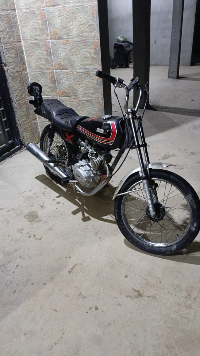 سلام عليكم ورحمة عندي دراجه لبيع حربي مكاني بل العلم سعر خاض ***********مراوس يرهم
