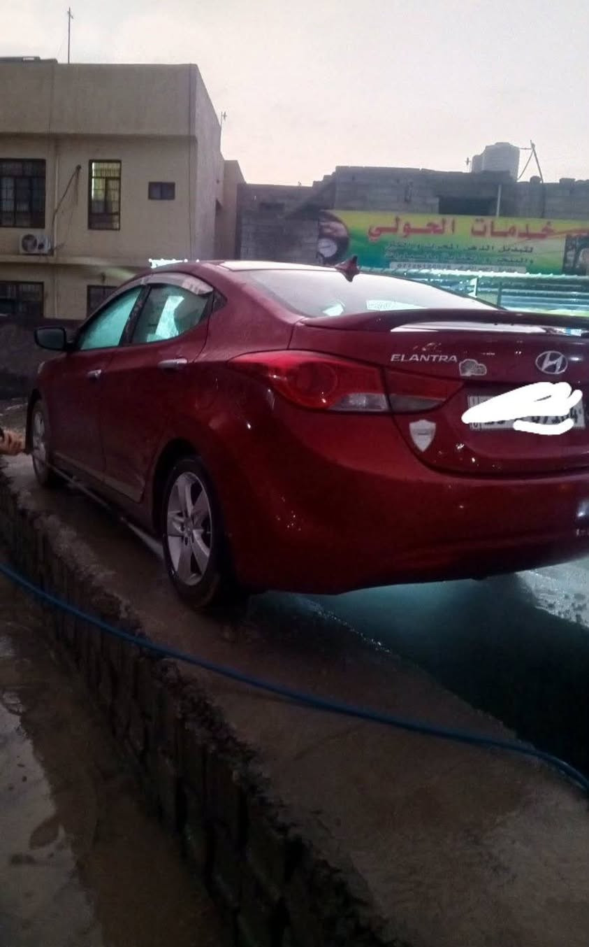 السلام عليكم النترا 2012 وارد أمريكي ضرر بنيد السيارة ليبل واحد بيهن قطعتين صبغ مكينه كير خير من الله السعر 105 وبيها مجال حك الجيه مكان بعقوبه التحرير الاستفسار ***********
