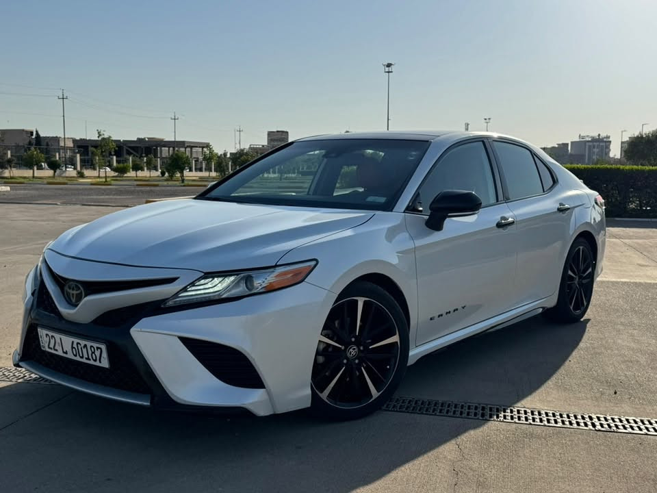 Toyota camry 2020 XSE
محرك ٤ سلندر V4 

مواصفات XSE فول ١/١

ماشية ٦٠،٠٠٠ 

سيارة نضيفة و جديدة 

المواصفات:- 

- بانوراما

- رادار ٣٦٠ كاميرا 

- كشن جلد

- كشن كهرباء 

- كشن تدفئة

- كشن احمر 

- تشغيل عن بعد 

- لايت ليد 

- لايت اوتو 

- لايت محرك 

- تبريد قطعتين 

- مراية كهرباء 

- مراية بولورايز

- مراية هيتر 

- Apple car play & android auto

- شحن موبایل لاسلكي 

- ثلاثة مود القيادة 

- ECO - normal - sport 

- هواية مواصفات بعد 

ضرر جاملغ خلفي و سندوق بدون دواخل و بدون ارباك بشرط فحص و سونار

رقم الشانصي

4T1K61AK5LU954779

رقم تليفون 📞 

***********

سعر :- ٢١،٠٠٠ دولار وبيها مجال
