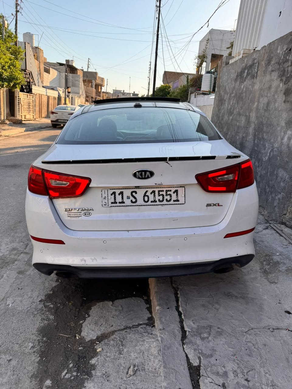 السلام عليكم
كيا اوبتما موديل 2015 فئةsxl-gdi
صور السونار مرفقة 
ملاحظة الشاصي بي تعمير واللغد 
السعر 107 وبي مجال تعال شوفها بعينك كلبها وتدلل للاستفسار الاتصال ***********مكاني بغداد البياع منطقة الري
