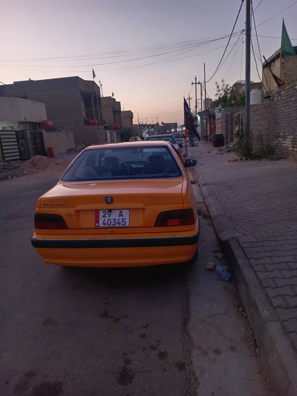 سلام عليكم للبيع بيجو بارص حره كفاله عامه ٢٠٢٤ مكان واسط تحويل مباشر سياره جديده وجاهز منظومه غاز السعر 76) ***********
