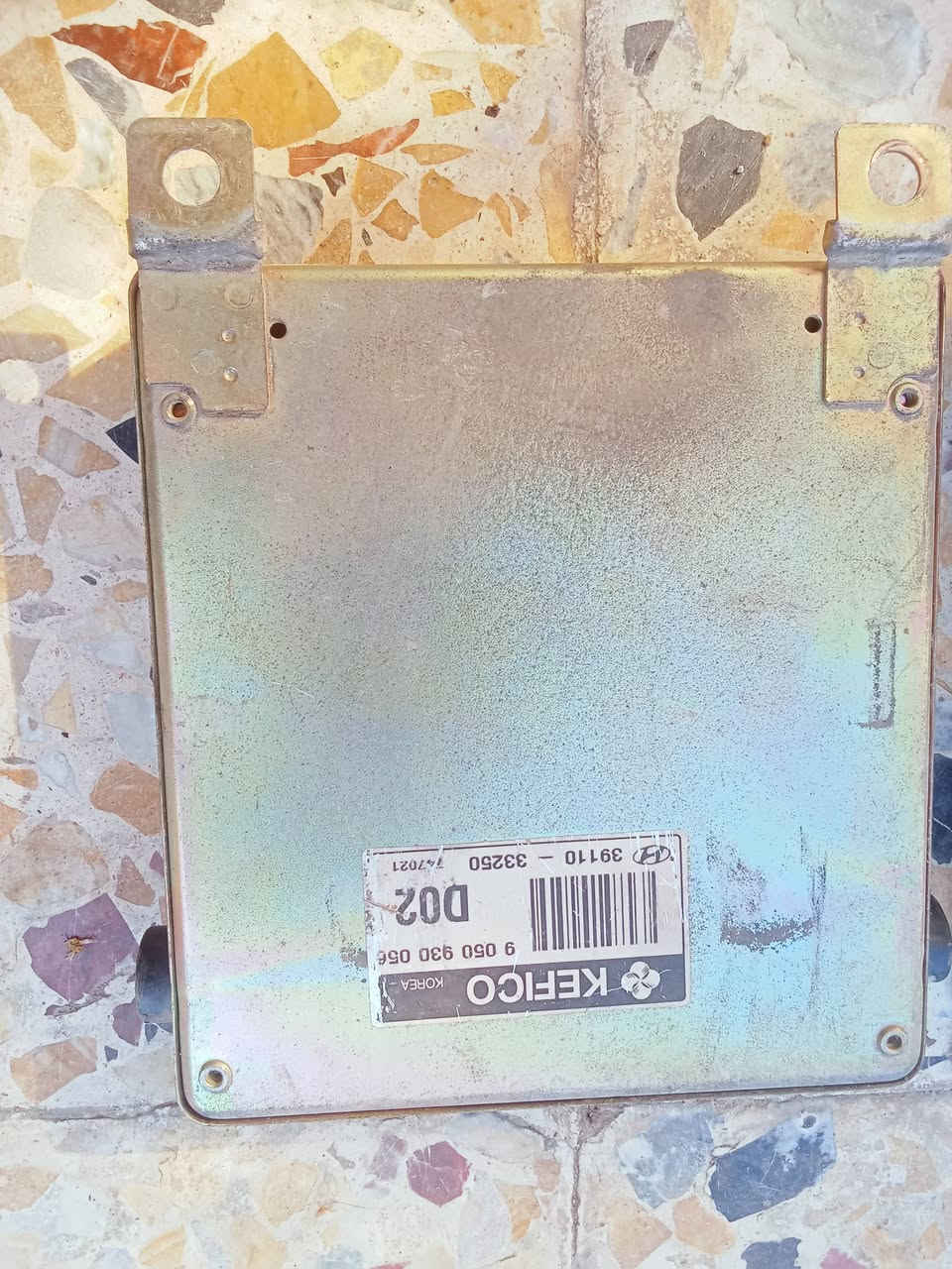 السلام عليكم من رخصه الأدمن المحترم غراض سوناته تو للبيع المكان بغداد شهداء السيديه  رقم الهاتف ***********
