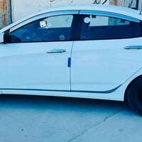 اكسنت ٢٠١٥ • ١٦٠٠ • ضرر امامي وخلفي