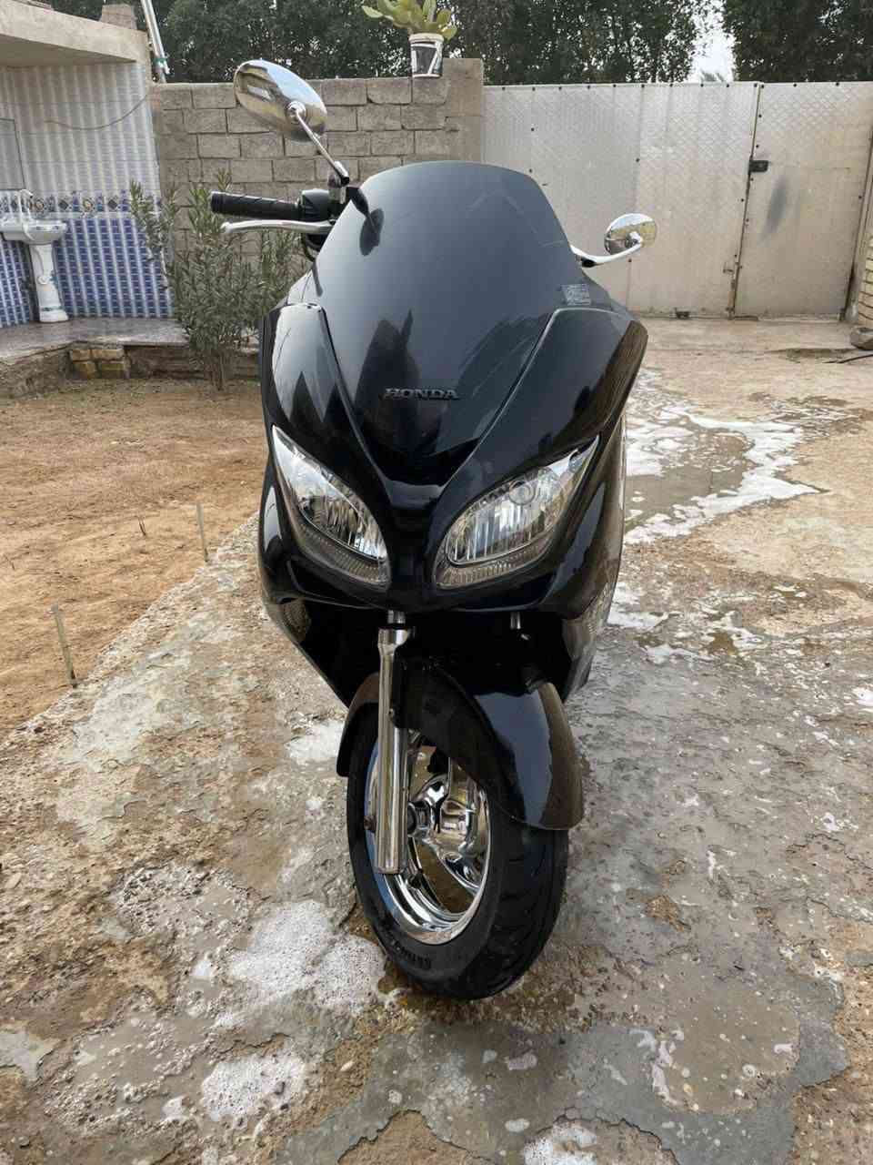 السلام عليكم شباب دراجه فورزا 09 فوله كفاله عامه دراجه ماشيه 
20,000 رقم سنويه عربي تحويل ينطونك لوحات انجليزي اللي يحب يستفسر اكثر اتصل على هذا الرقم 
***********
