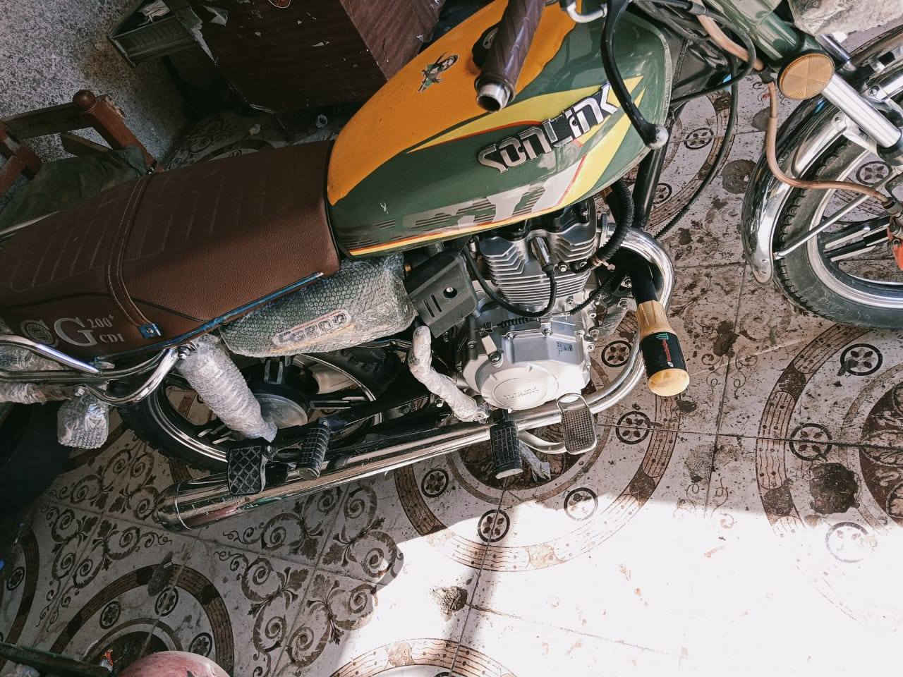 دراجه سافان موديل 2024 دراجه حلوه وجديده وخير من الله كفاله عامهه درايه البصره دكان ديالى جديده الشط السعر خاص ***********
