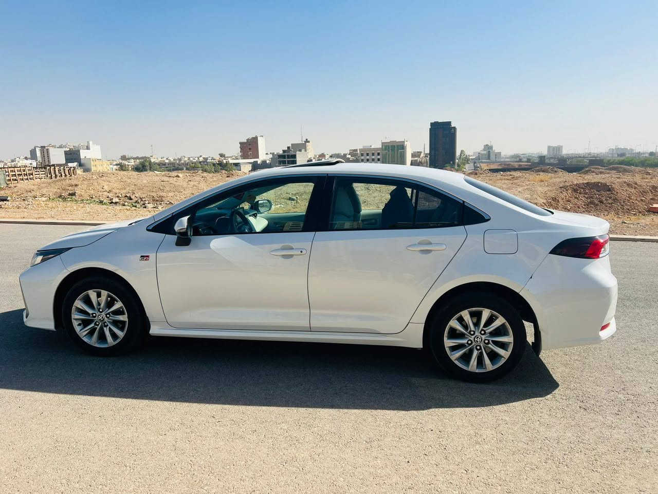 تۆیوتە کرۆلا 2023 خلیجی یابانی اسڵی 
٤٨٠٠٠ کم  ڕۆشتوە 
سفری شەریکە جیهانە 
فول مواسەفات 
سەیرەکە هیچی نیە 
٤ پەنچە تحدیلی هەیە 
زۆر خاوێنە یەک دەستە 

سعر لە کۆمێنت داوابکە ڕاستەخۆ بۆت دیت 📩 

گیرومەکینە بەشەرت
لەسەر دەقی شەریکە ماوەتەوە 
 
ژمارەی خاوەنی 
***********
وەتسئاپ
